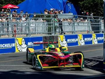 CC-Di-Grassi-campeon-FE-2017.jpg CC-Di-Grassi-campeon-FE-2017.jpg
