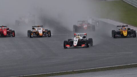 Salida F3 Japón Fuji 2017