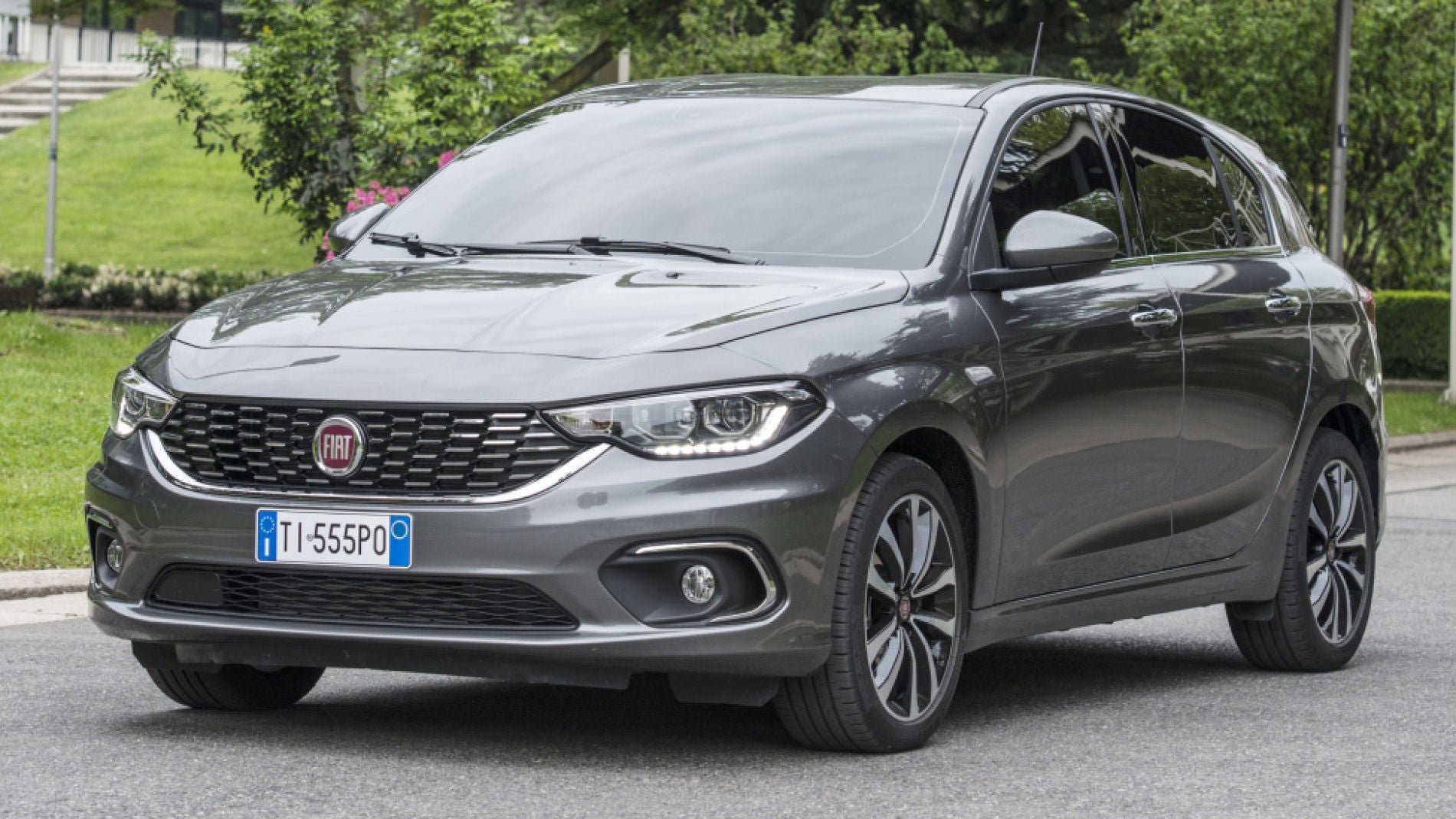 fiat_tipo_5-door_15.jpg