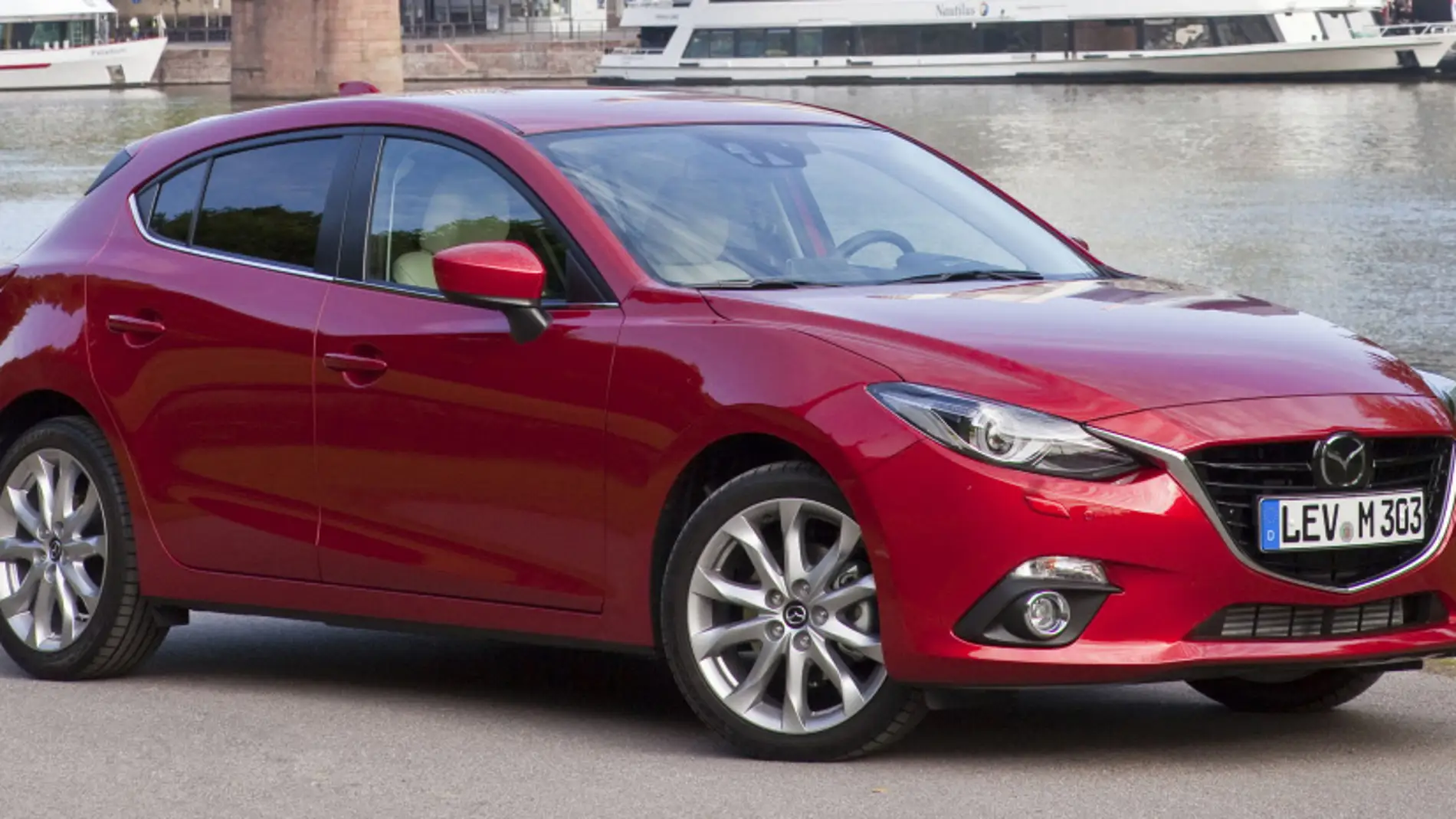 mazda3_hatchback_13.jpg