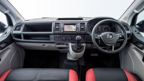 volkswagen_transporter_2