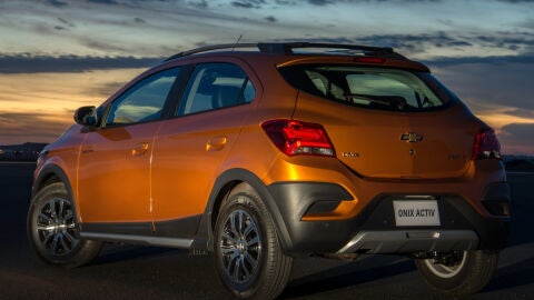 chevrolet_onix_activ_22