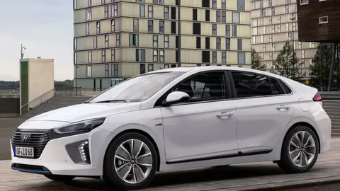 hyundai-ioniq26.jpg hyundai-ioniq26