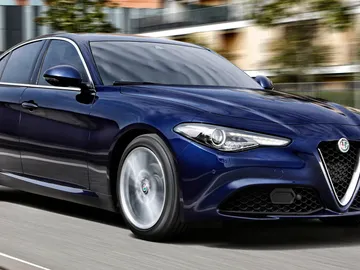0giulia.jpg 0giulia.jpg