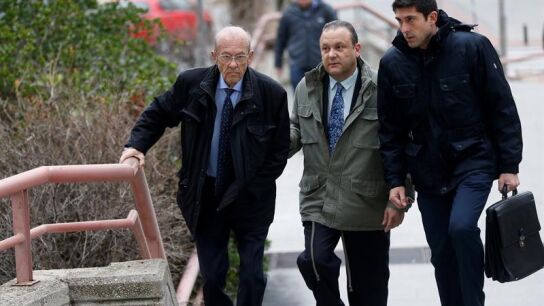 Los doctores Sim&oacute;n Vi&ntilde;als, y su hijo Carlos Vi&ntilde;als 