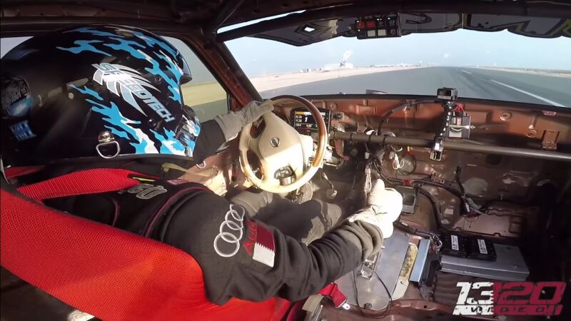 La aceleración de este Nissan Patrol de 2500 CV es lo más brutal que verás hoy (Vídeo)