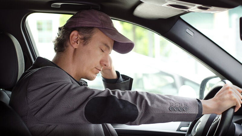 Trucos para evitar quedarte dormido mientras conduces