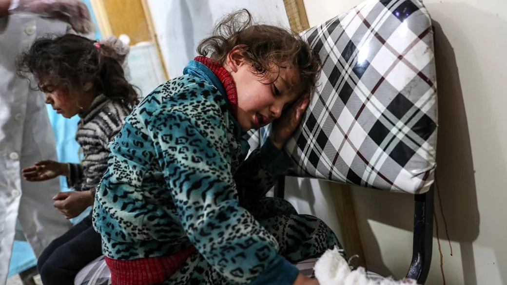 Niña en un hospital en Duma