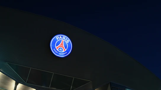 El logo del PSG, en el Parque de los Príncipes El logo del PSG, en el Parque de los Príncipes