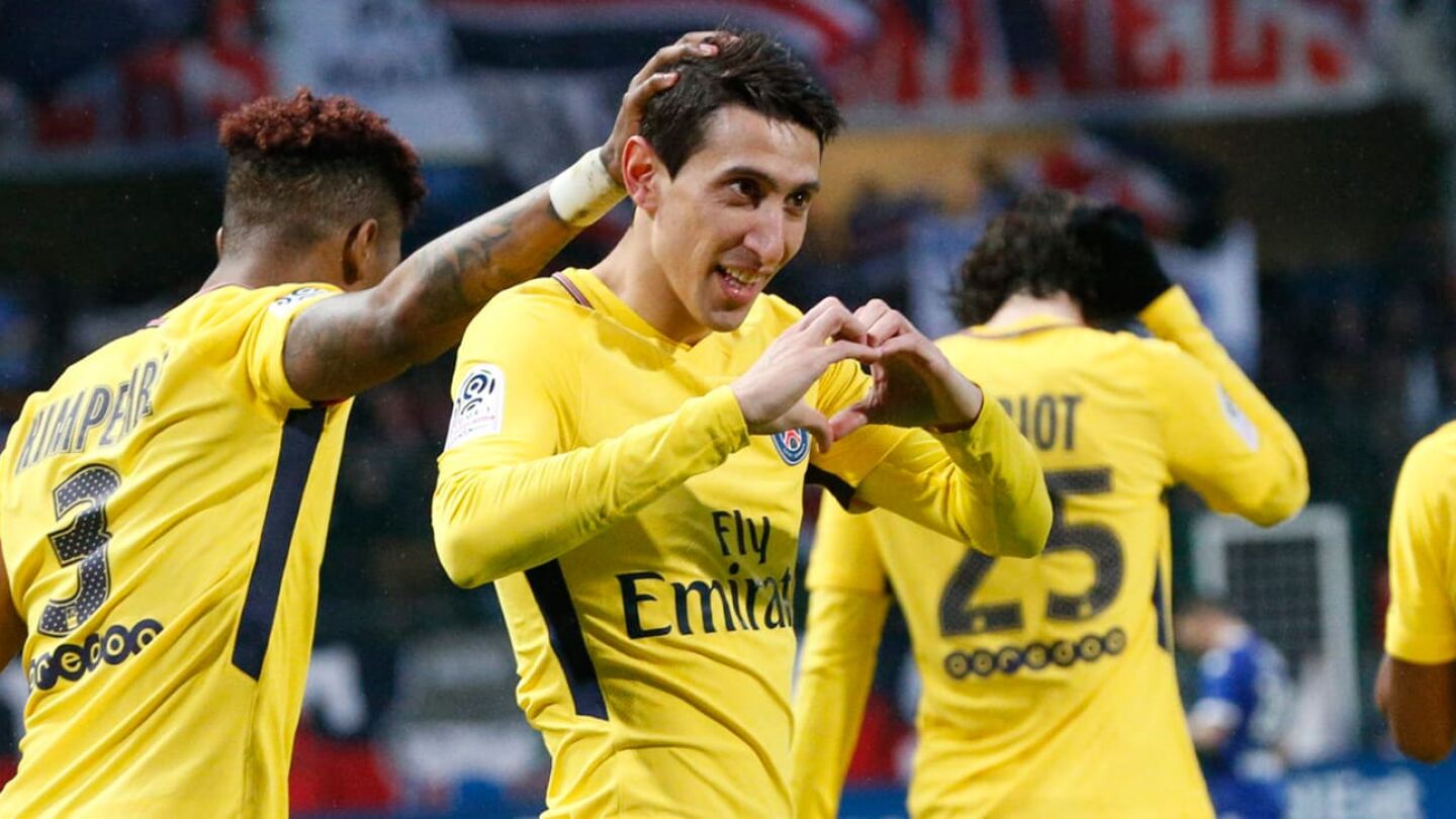 Di Mar&iacute;a celebra su gol ante el Troyes