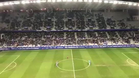 Minuto de silencio en el Carlos Tartiere Minuto de silencio en el Carlos Tartiere