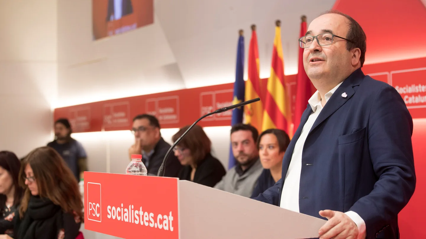 El primer secretario del PSC, Miquel Iceta, duante su intervención ante el consell nacional de los socialistas catalanes para exponer su informe político El primer secretario del PSC, Miquel Iceta, duante su intervención ante el consell nacional de los socialistas catalanes para exponer su informe político