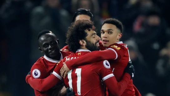 El Liverpool celebra la victoria ante el Newcastle El Liverpool celebra la victoria ante el Newcastle