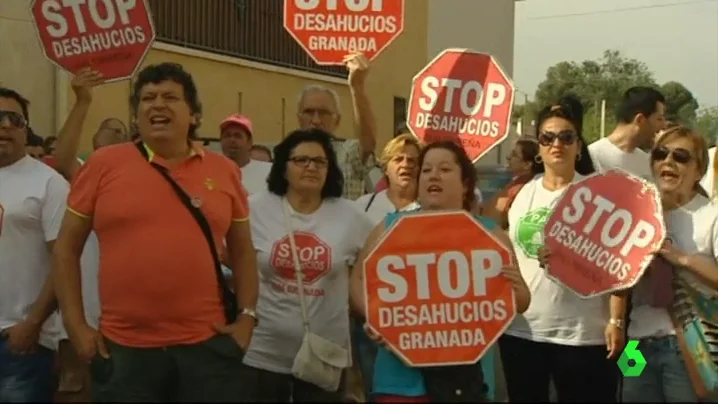 Concentración contra un desahucio