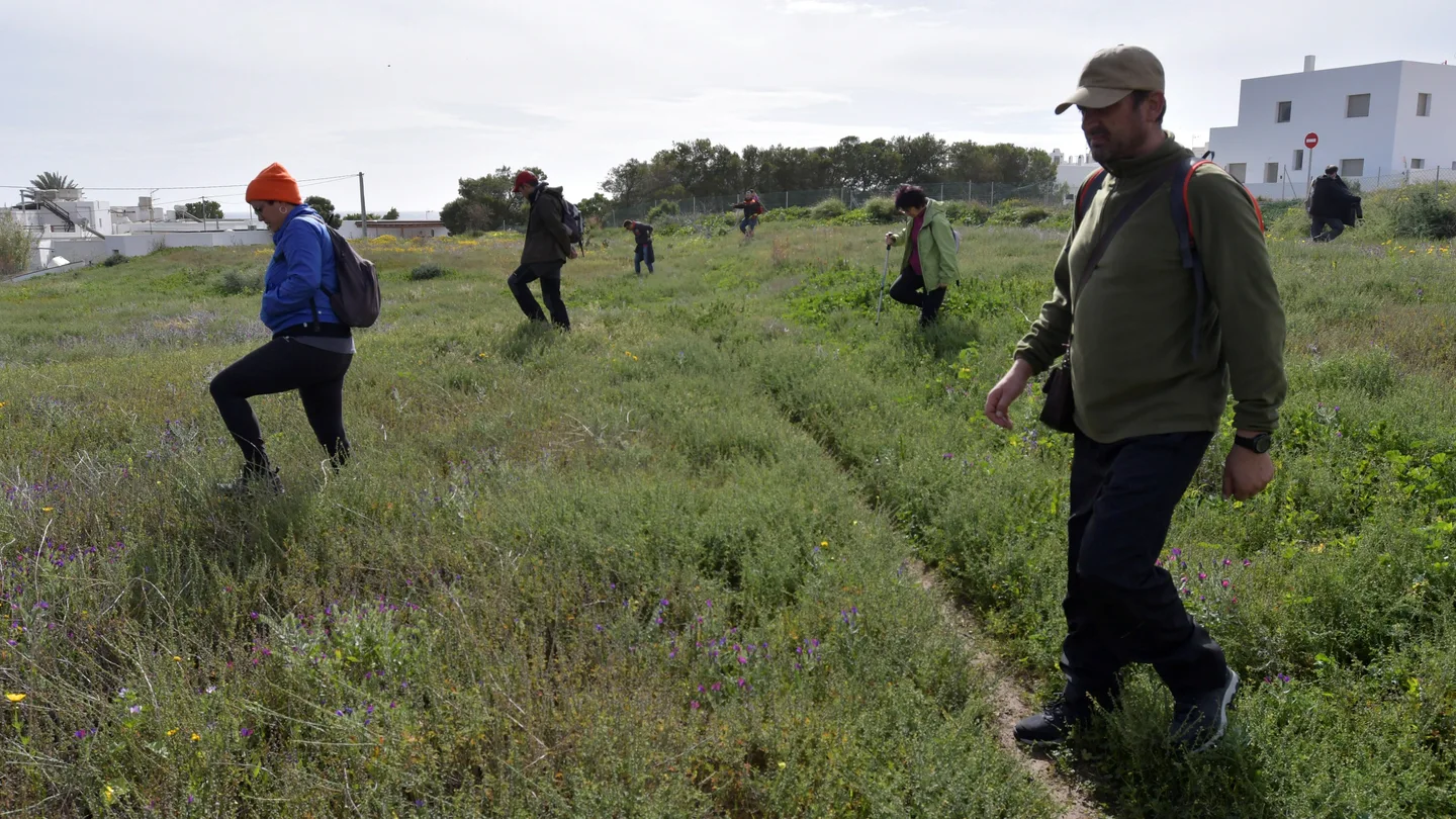 Dispositivo de búsqueda de Gabriel Cruz Dispositivo de búsqueda de Gabriel Cruz