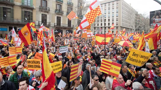 La Plataforma por Tabarnia durante su movilización en Barcelona La Plataforma por Tabarnia ha iniciado su movilización en Barcelona