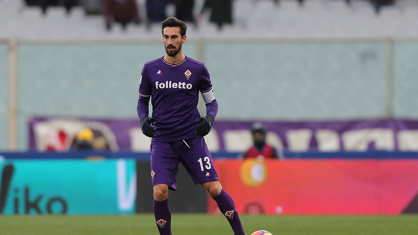 Davide Astori, durante un partido con la Fiorentina Davide Astori, durante un partido con la Fiorentina