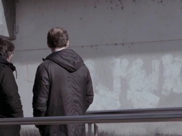 Pintada que Jordi Évole se encontró en una pared a su llegada a Os Peares Pintada que Jordi Évole se encontró en una pared a su llegada a Os Peares