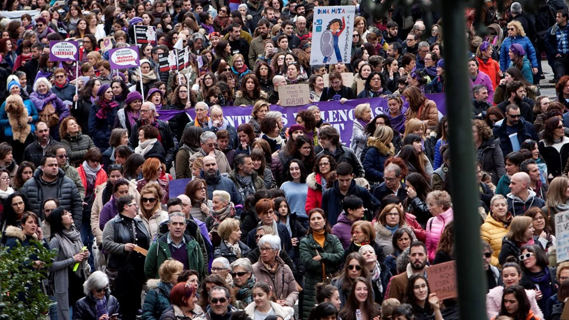 Manifestación de mujeres en Vigo