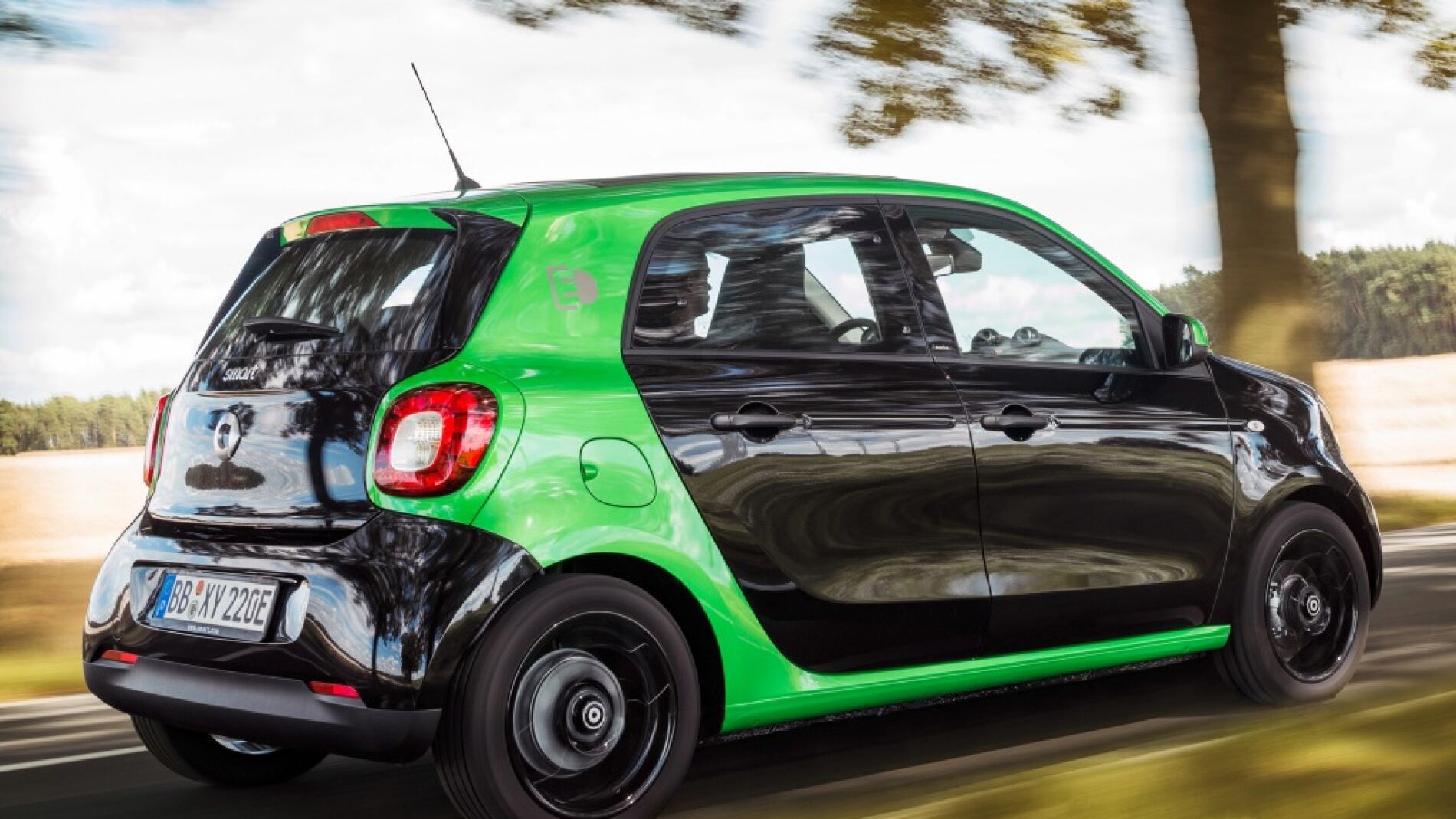 smart-fortwo-forfour-ed12.jpg