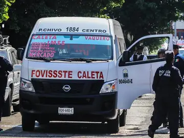 13903241w.jpg 13903241w.jpg