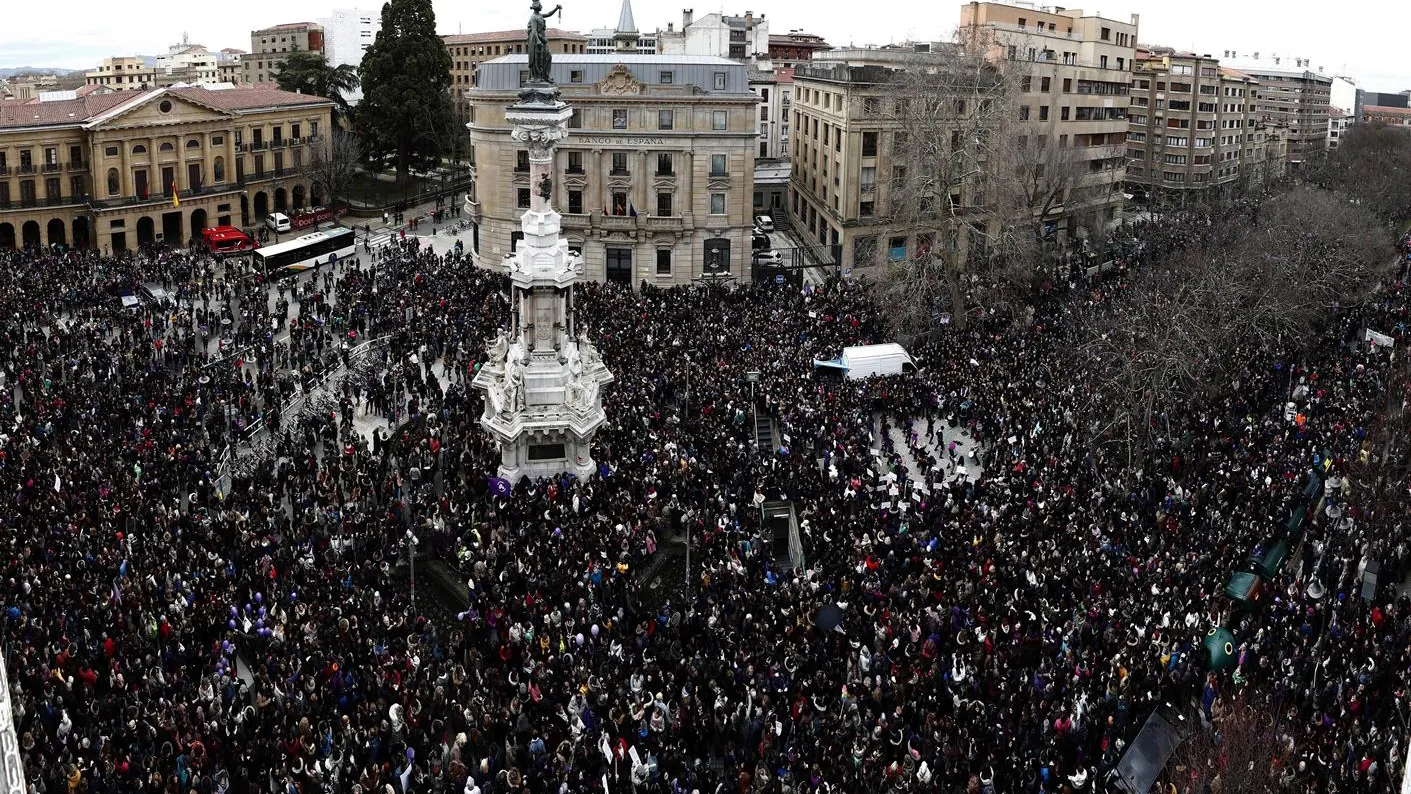 Manifestación en Pamplona durante el 8M