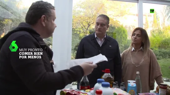 Alberto Chicote enseña a 'Comer bien por menos': "Creo que de esta compra se podría ahorrar cien euros" Alberto Chicote enseña a 'Comer bien por menos': "Creo que de esta compra se podría ahorrar cien euros"