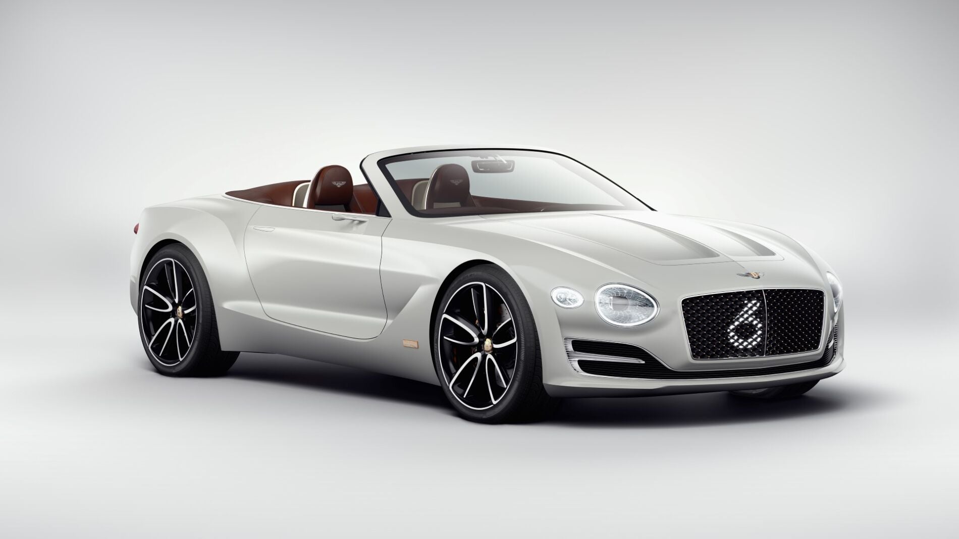 Bentley-EXP-12-Speed-6e-Exterior-Front-3qtr-Studio.jpg