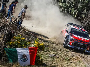 Dani Sordo comienza líder a pesar del regreso de Loeb Dani Sordo comienza líder a pesar del regreso de Loeb