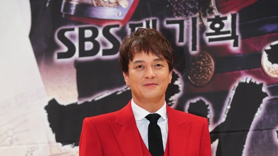 Fotografía de archivo del 26 de septiembre de 2012 que muestra al actor surcoreano Jo Min-ki en un evento en Seúl (Corea del Sur) Fotografía de archivo del 26 de septiembre de 2012 que muestra al actor surcoreano Jo Min-ki en un evento en Seúl (Corea del Sur)