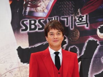 Fotografía de archivo del 26 de septiembre de 2012 que muestra al actor surcoreano Jo Min-ki en un evento en Seúl (Corea del Sur) Fotografía de archivo del 26 de septiembre de 2012 que muestra al actor surcoreano Jo Min-ki en un evento en Seúl (Corea del Sur)
