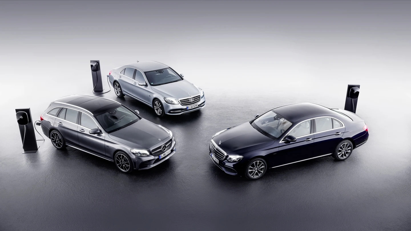 Mercedes Clase C y E Nuevo motor diésel híbrido enchufable para los Mercedes Clase C y E