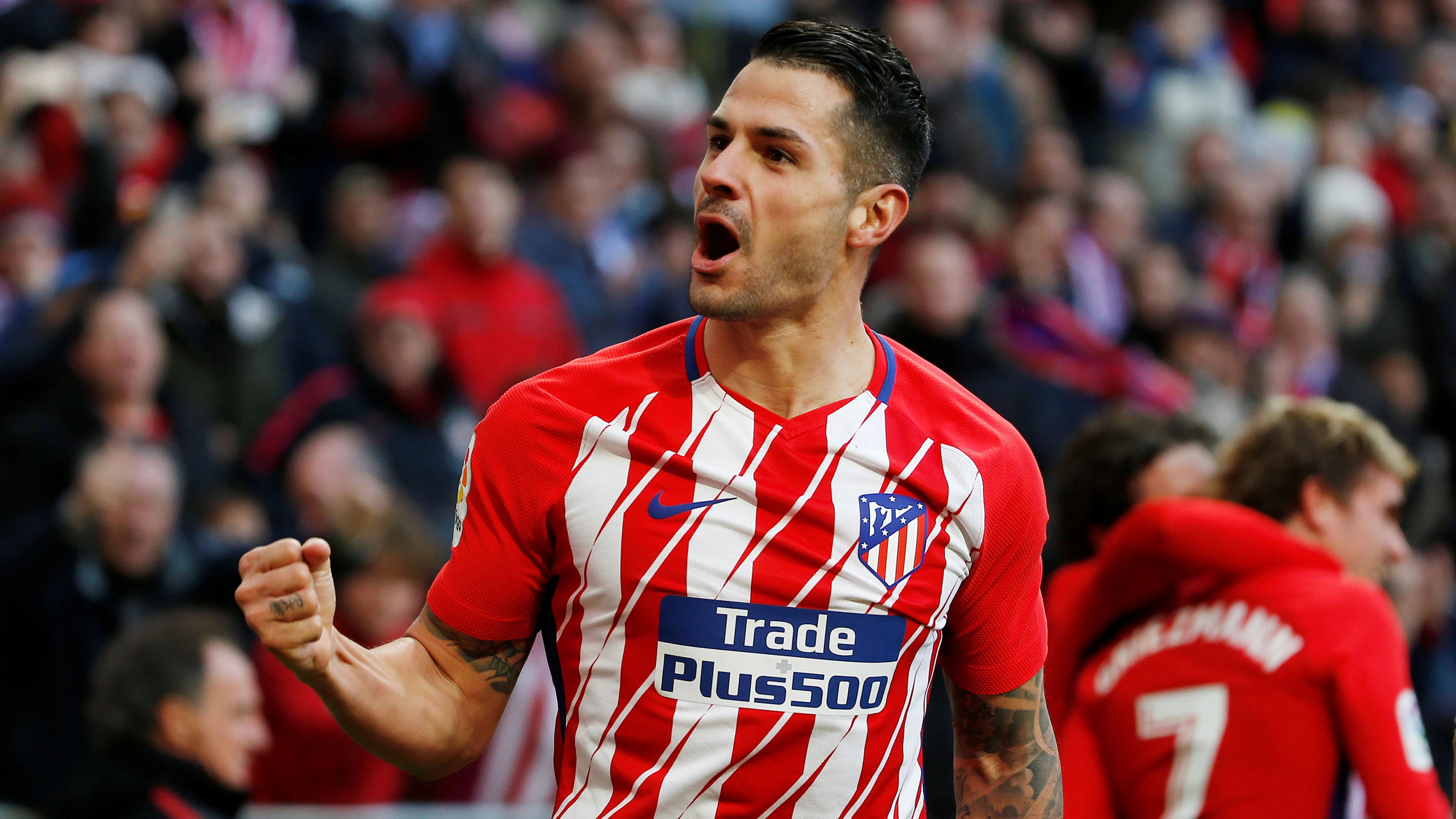 Vitolo celebrando un gol