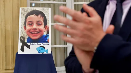 Retrato del niño Gabriel Cruz colocado en el patio de la Diputación de Almería Retrato del niño Gabriel Cruz colocado en el patio de la Diputación de Almería
