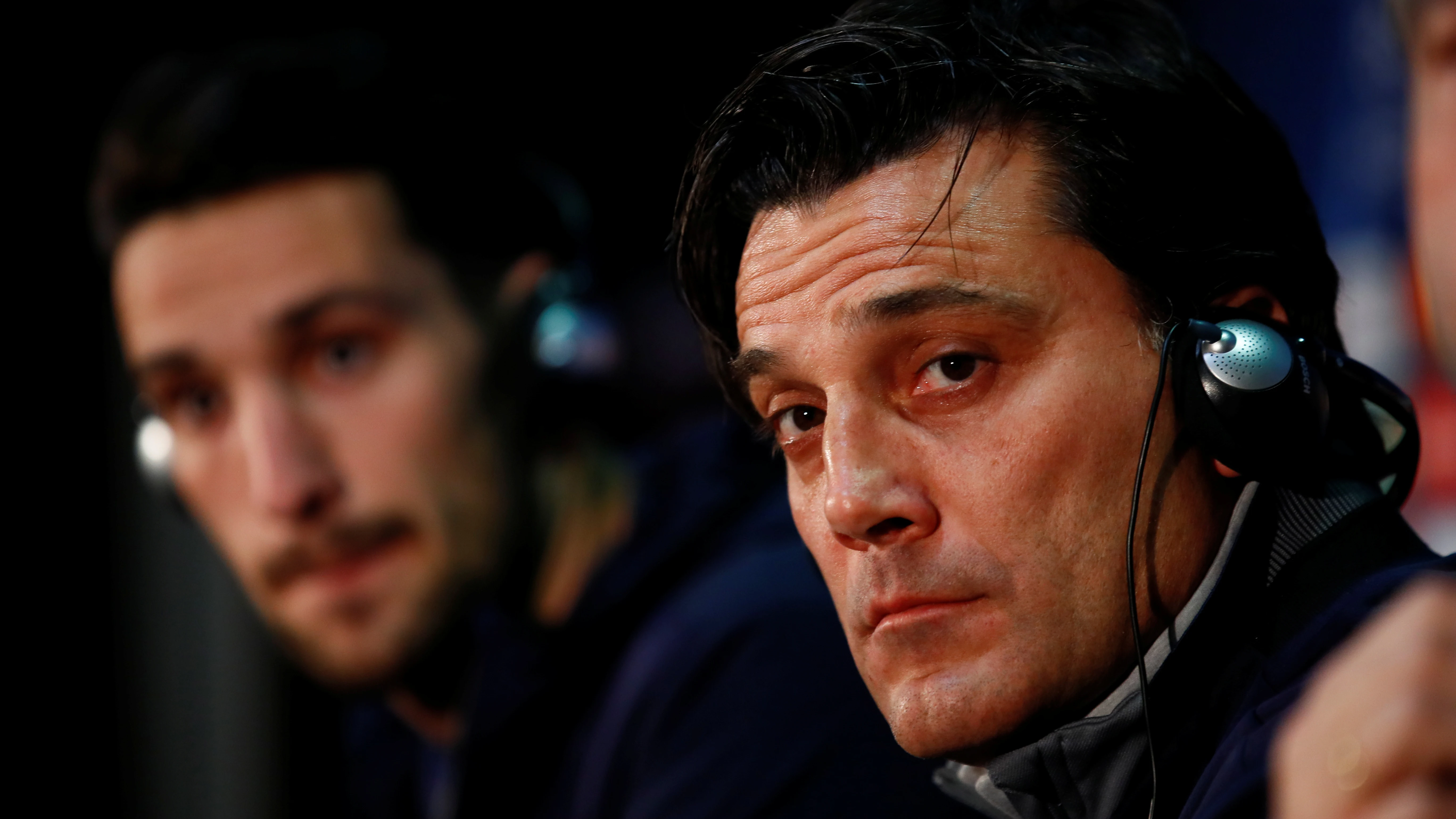 Montella, durante la rueda de prensa Montella, durante la rueda de prensa