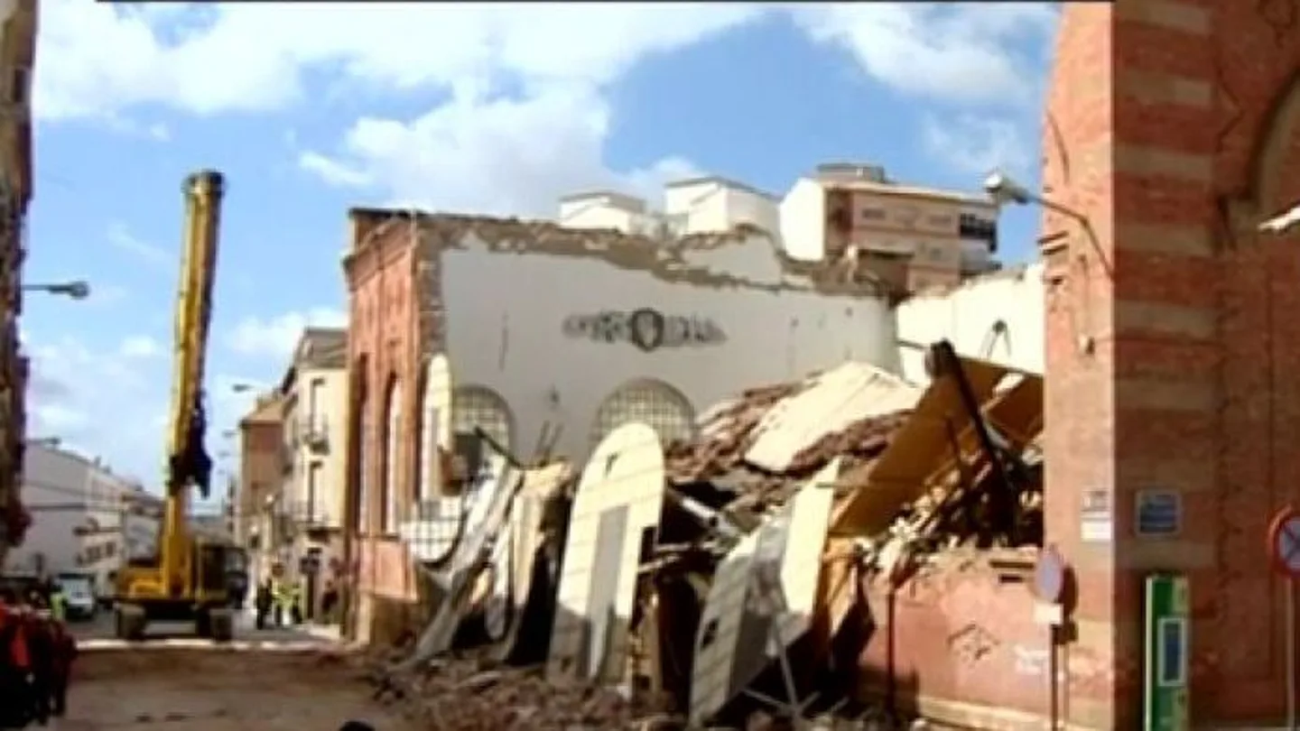 Mercado de Linares destrozado tras el temporal Félix Mercado de Linares destrozado tras el temporal Félix