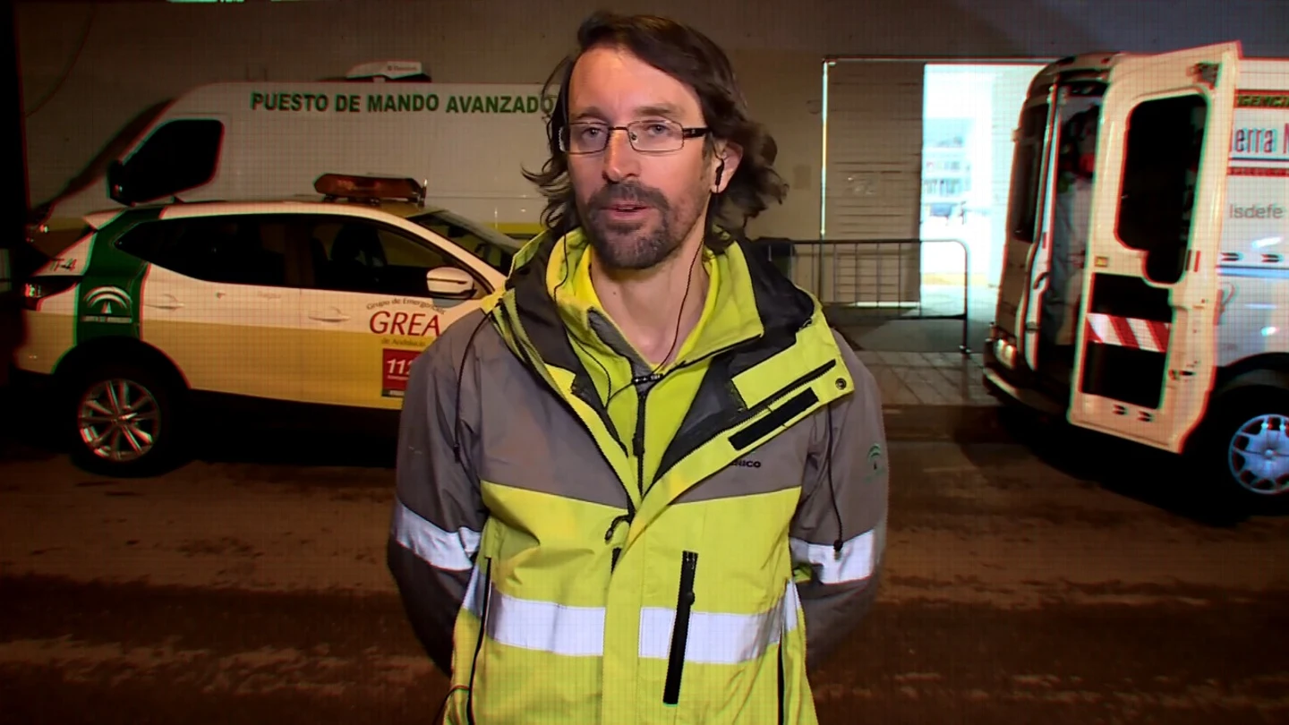 López, coordinador del centro del mando López, coordinador del centro del mando