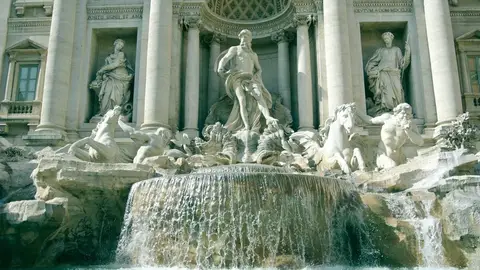 Fontana di Trevi Fontana di Trevi