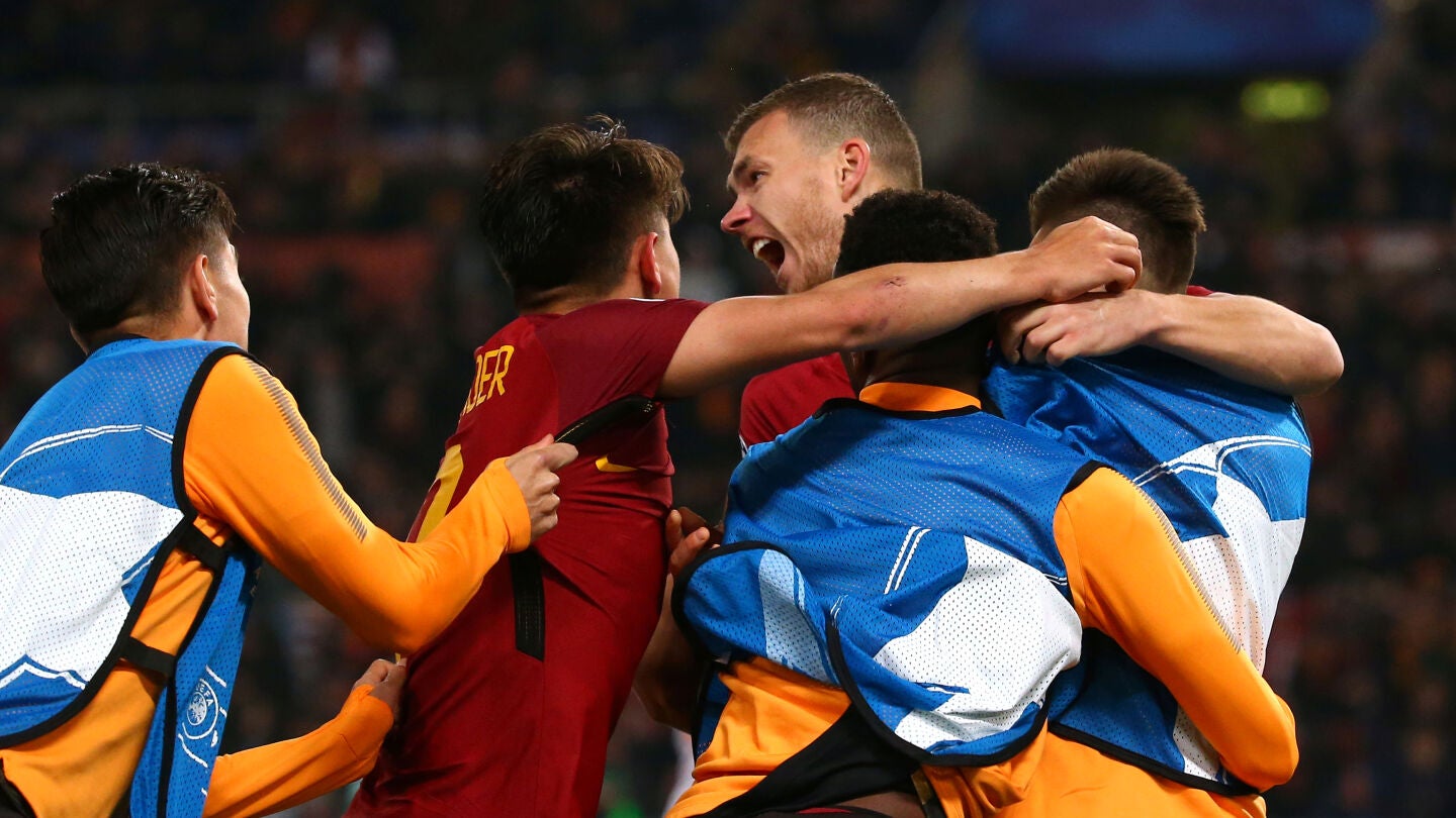 Dzeko celebra su gol ante el Shakhtar