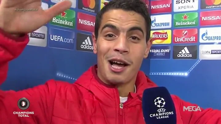 Ben Yedder canta el himno del Sevilla tras el pase a cuartos de la Champions