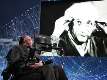 Stephen Hawking muere el mismo año que nació Einstein