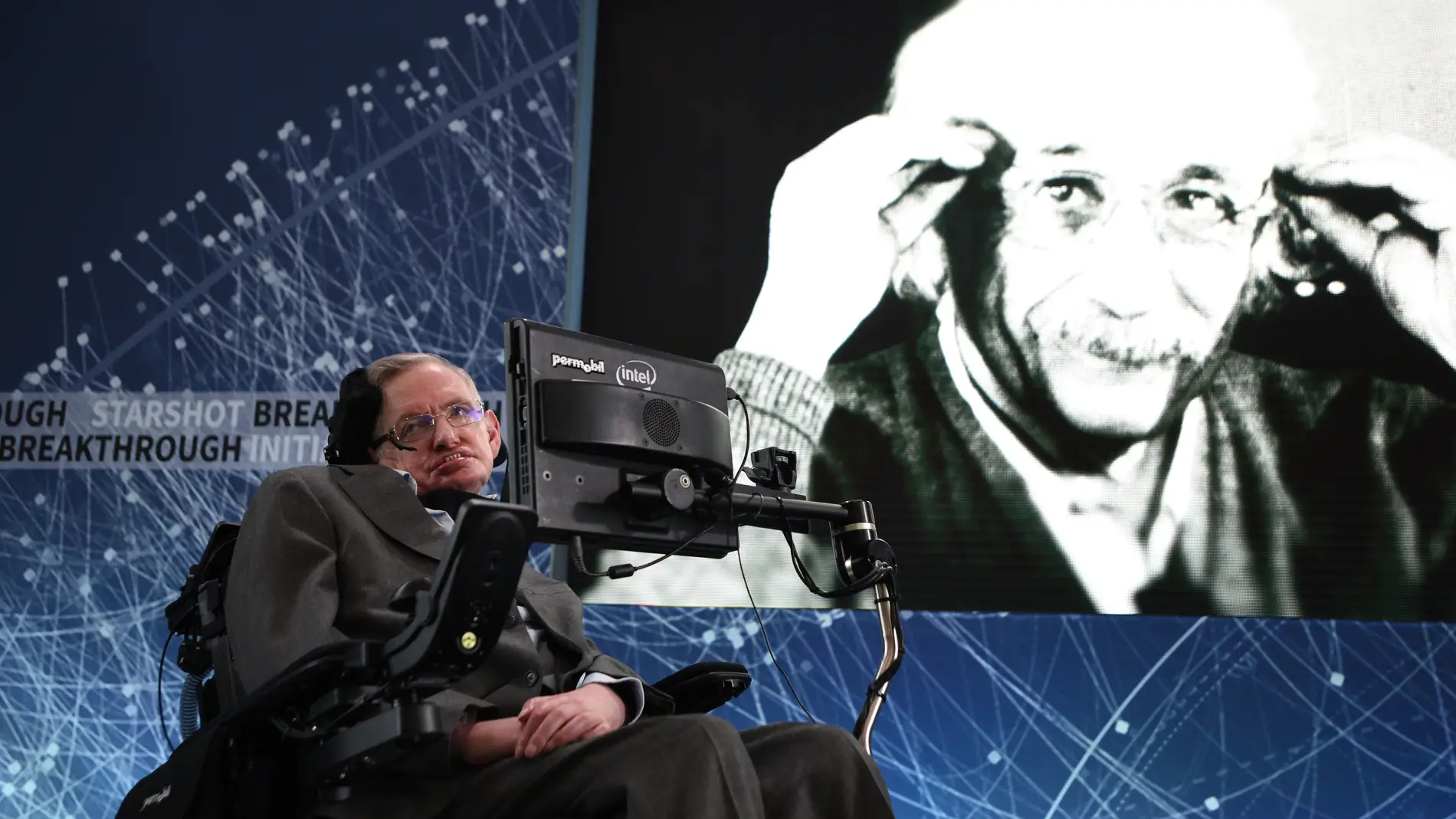 Stephen Hawking muere el mismo año que nació Einstein