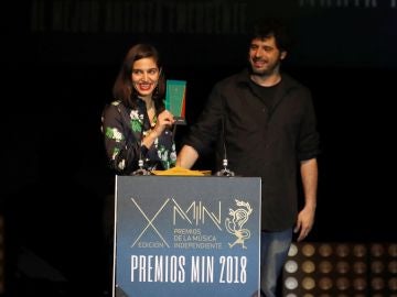 Los músicos y cantantes Maria Arnal y Marcel Bagés tras recibir el "Premio al Mejor Albúm de Pop" Los músicos y cantantes Maria Arnal y Marcel Bagés tras recibir el "Premio al Mejor Albúm de Pop"