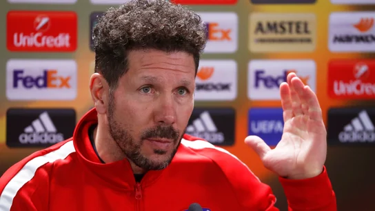 Simeone, en la rueda de prensa previa al partido contra el Lokomotiv Simeone, en la rueda de prensa previa al partido contra el Lokomotiv