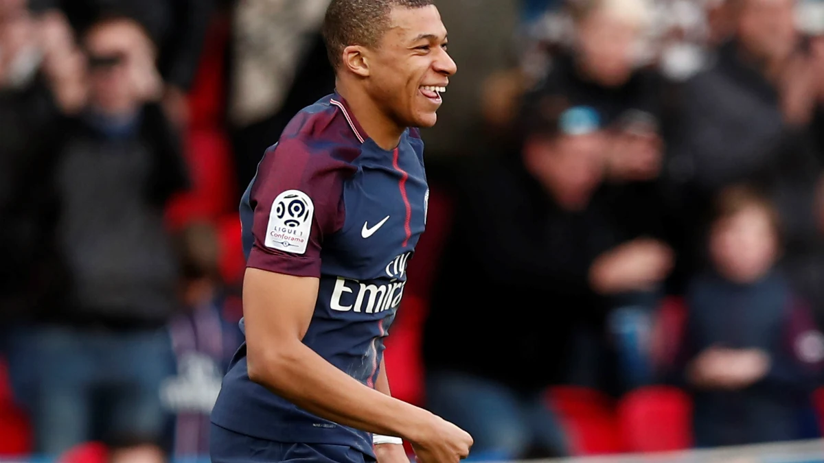 Mbappé celebra un gol