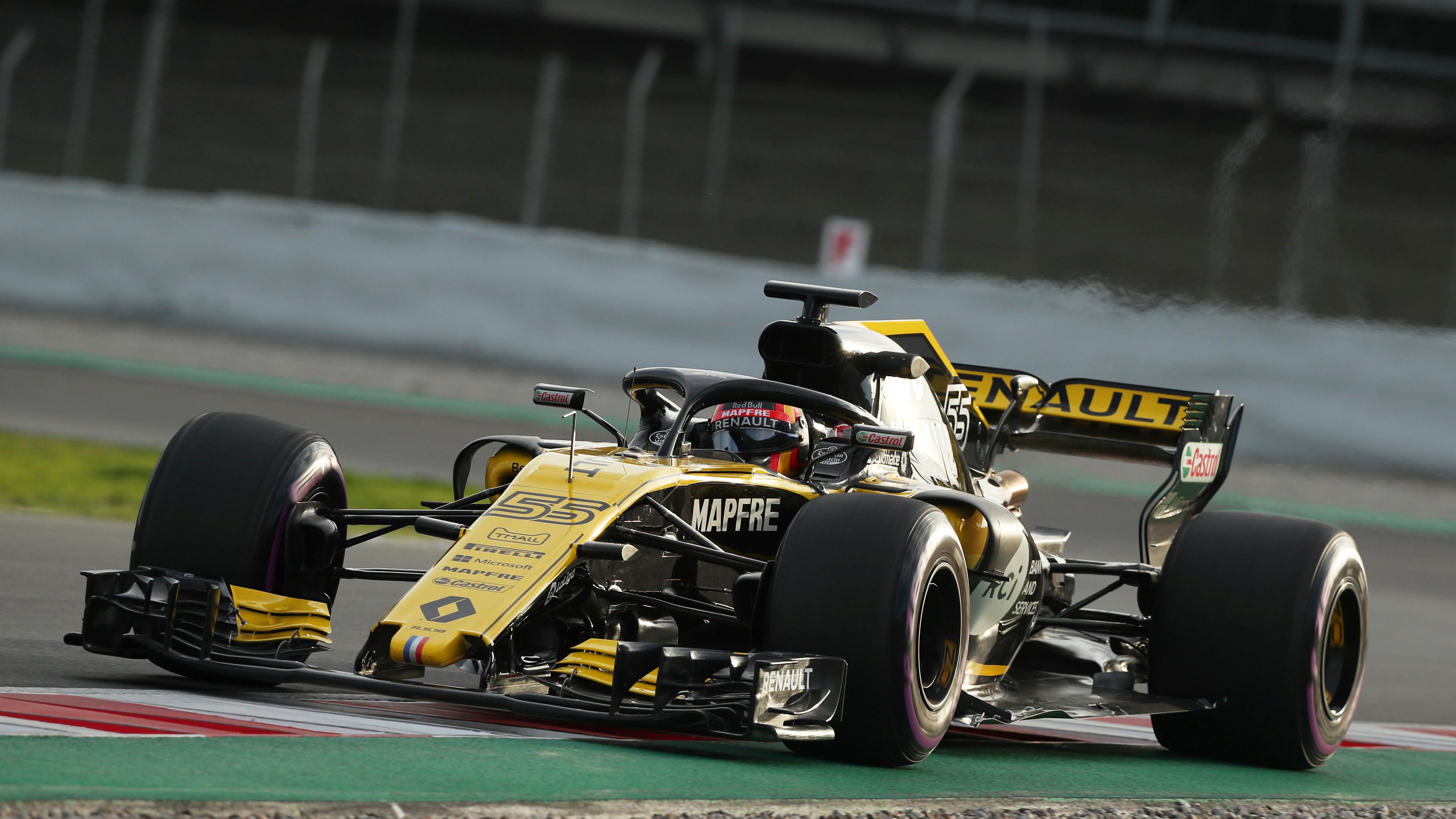 Carlos Sainz rueda con su Renault