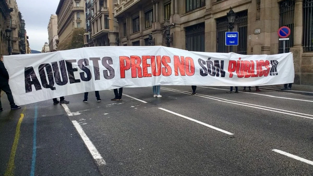 Protesta estudiantil en la Via Laietana