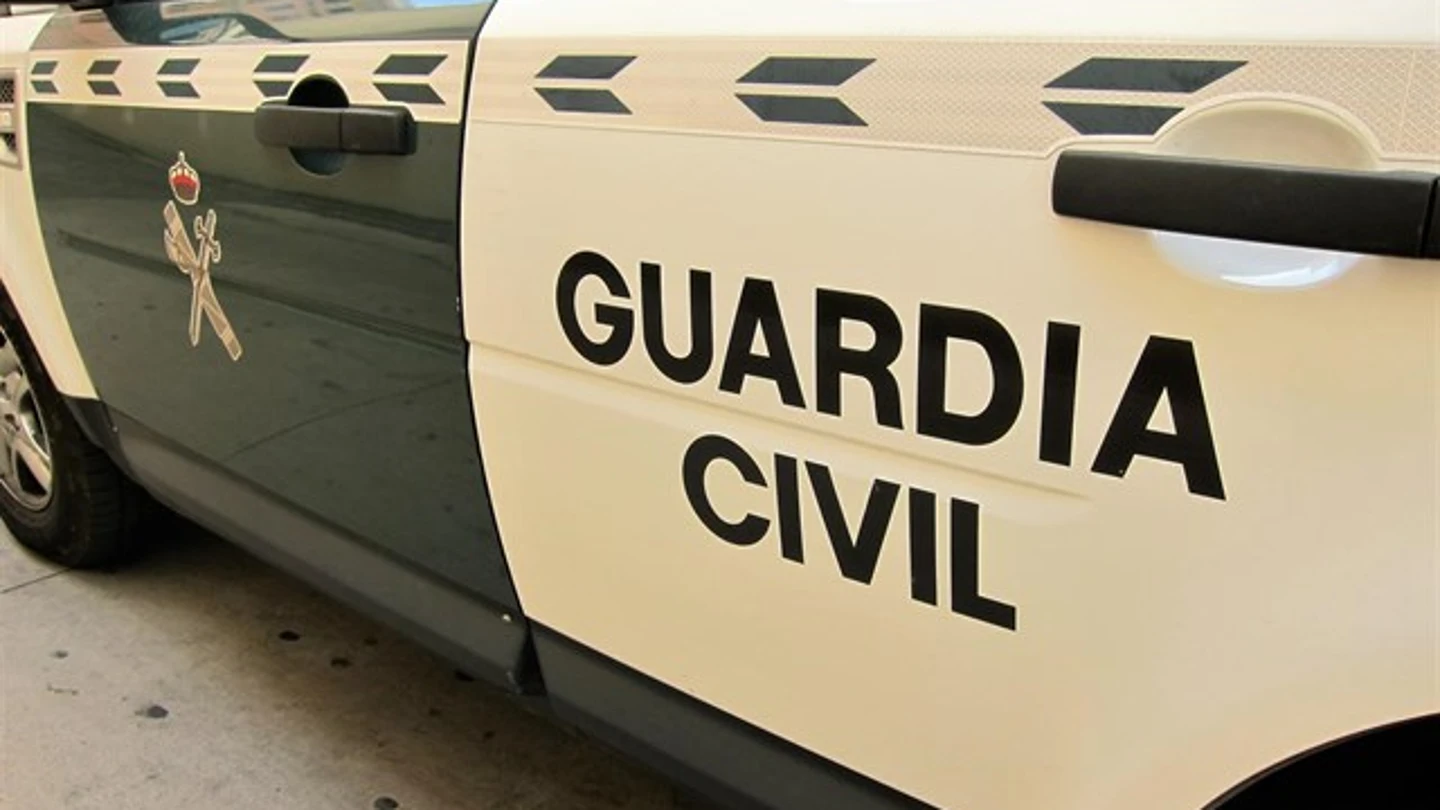 Imagen de un vehículo de la Guardia Civil Imagen de un vehículo de la Guardia Civil