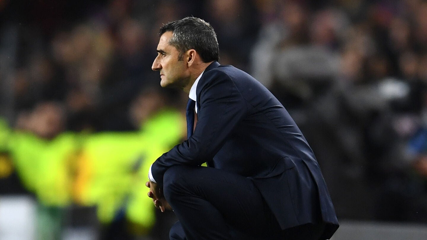 Valverde, en la banda del Camp Nou