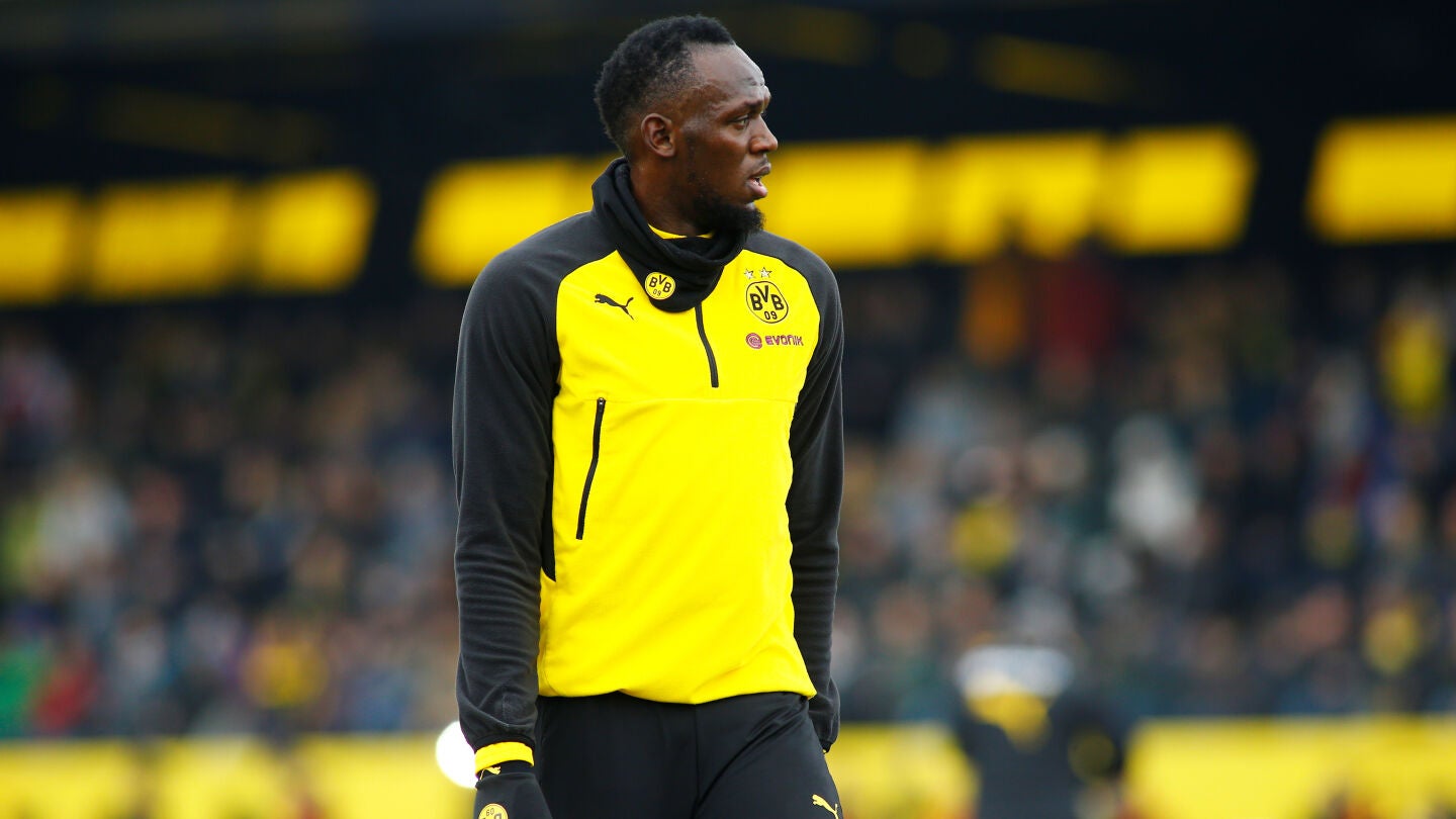 Bolt entrenando con el Borussia